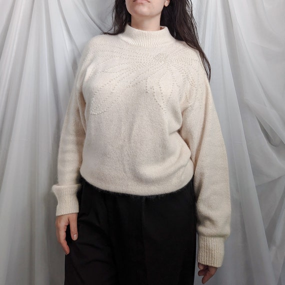 Silk & angora blend ivory sweater by CeZanne - image 1