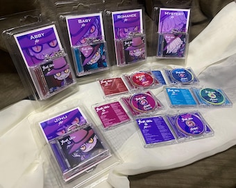 Llavero/dije estilo CD con temática de romance misterioso de Jinu Abby Baby de Demon Hunters, SajaBoys y Jinu