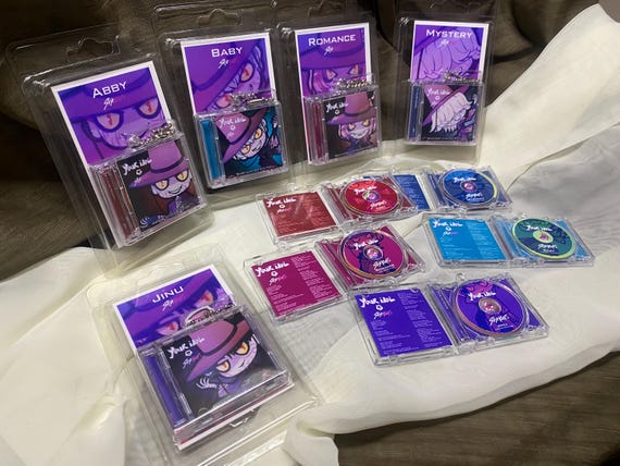 LE SSERAFIM Mirrór Keyring パープル　サーティーワン LE SSERAFIM Mirrór Keyring パープル サーティーワン - メルカリ