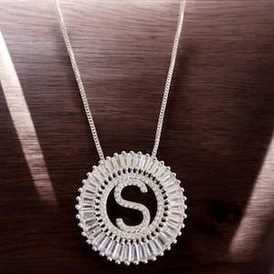 Collar de plata con letra "S" - Colgante inicial personalizado para ella/él