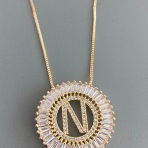 Collar con la letra N de oro, colgante con inicial personalizado, joyería elegante para él/ella