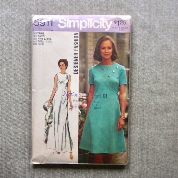 Simplicity 5911 Dresses in Petite Sizes 6 & 8: Vintage 70s Round Neck A-line,sleeve Options, Front Seam Detail, COMPLETE - Etsy Simplicity 5911 Dresses in Petite Sizes 6 & 8: Vintage 70s Round Neck A-line,sleeve Options, Front Seam Detail, COMPLETE - Etsy
