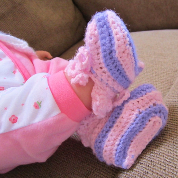 Newborn Booties, Baby Shower Gift, Pink Booties, Baby Girl Booties, Crocheted Booties