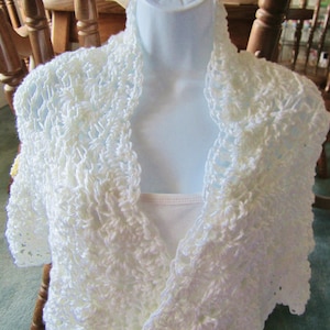 Crocheted White Shawl, Wrap, Wedding Shawl, Bridemaid Shawl, Gift for Women Other Colors Available