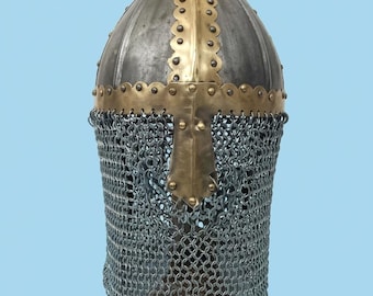 Capacete medieval normando viking de aço calibre 16GA com cota de malha para presente.