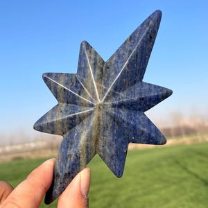 5.5&#39;&#39;Natural Sodalite North Star,Crystal star skull,hand carved,crystal North Star,North Star skull,Home Decoration Crystal Gifts 1pc