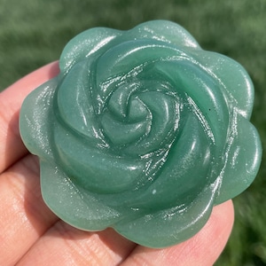 1.8"Natural Aventurine  flower,Quartz Crystal flower skull,rose Quartz Crystal skull,crystal decoration,Crystal gifts,Crystal healing 1pc