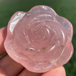 1.8"Natural Pink quartz flower,Quartz Crystal flower skull,rose Quartz Crystal skull,crystal decoration,Crystal gifts,Crystal healing 1pc