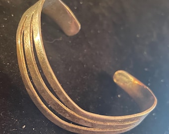 Vintage Sterling Silver Open Work Cuff Bracelet. Stamped 925