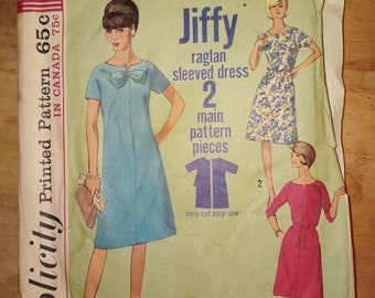 Simplicity 5985 Jiffy dress 1965 vintage pattern