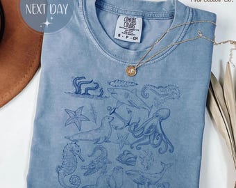Vintage 90s Sea Animals Comfort Colors T-Shirt