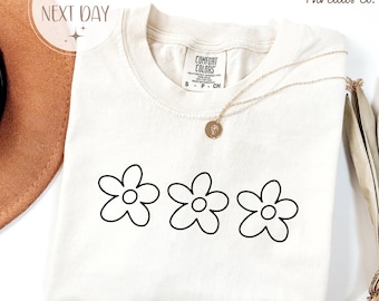 Comfort Colors Daisy T-Shirt: Vintage Floral Graphic Tee
