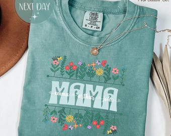 Camiseta Comfort Colors Floral Mama con nombres personalizados para niños