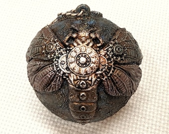 Steampunk Christmas Ornament, Moth, Gears, Grunge Effect, Xmas Gothic, Distressed Metal, Rusty Décor, Hanging Ball Ornament, Dark Academia