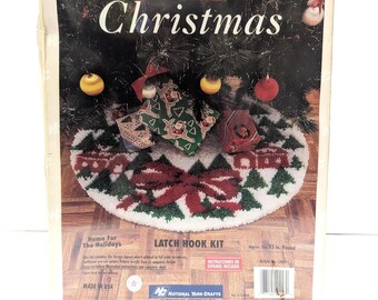 Latch Hook Christmas Tree Skirt, Home For The Holidays, Kit #CH891 by Natura, 33" Round, Xmas DIY, RARE Vintage Kit in Original Packaging