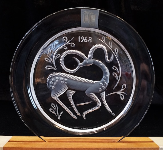 Lalique Crystal 1968 Gazelle Fantaisie, Gazelle Fantasy, Annual