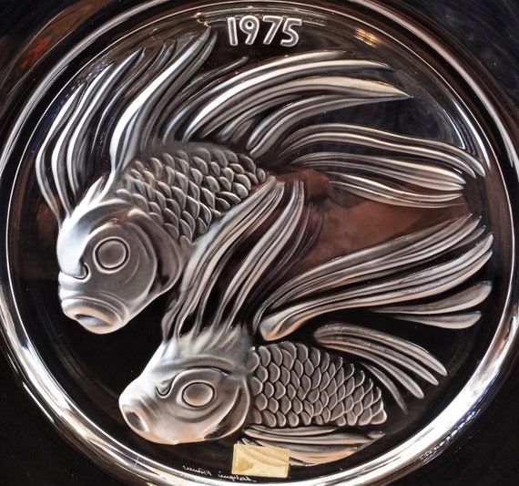 Lalique Crystal 1975 Dou De Poisson, Fish Duet, Koi Fish, Annual
