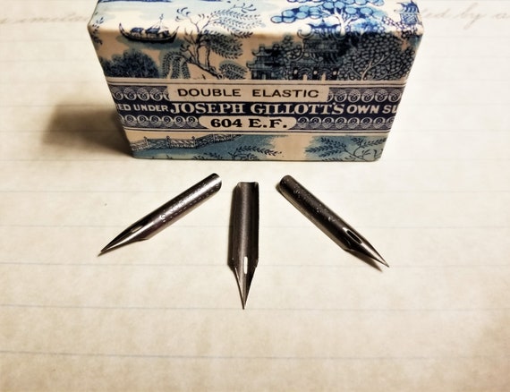 Two Vintage JOSEPH GILLOTT'S 404 F Fine Warranted Flex Dip Pen Nibs Blue  Willow