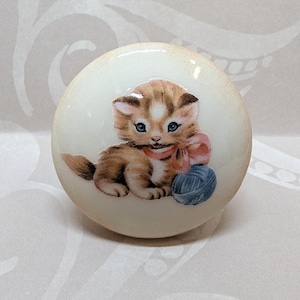 1.5" Vintage Kitten  #7 or Cat Ivory White Drawer Knob, Cabinet / Cupboard Knob, Pull 1940s Artwork, Mid Century,  Kitten #7