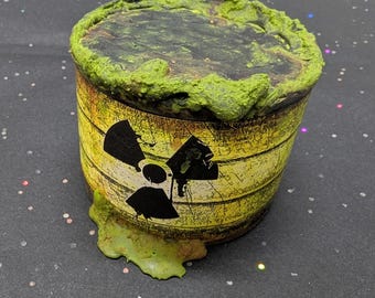 Leaking RADIOACTIVE WASTE Drum, Toxic and Corroded, Halloween Party Prop, Creepy Décor, 2", Buffet Table, Bar Decoration, Office Desk