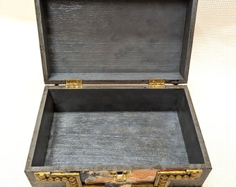 【希少】Treasures of Fantasy BOX Final Fantasy 8 Music Box: Eyes on Me - Gamer Gift - Etsy