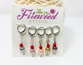 Frosted cupcake with cherry bead stitch markers, stitch marker, luxury knitting notion, gift for knitters, knitting gift, crochet gift