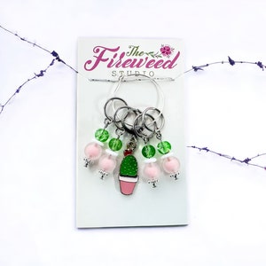 Cactus charm with matching beads stitch markers, beaded charm, knitter gift, luxury knitting notion, ready to ship, crochet image 5