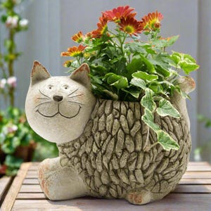 Cat Planter, Pet Planter, Cat Garden Planter, Cat Lovers Planters, Birthday Gift, Cat Shaped Flower Pot, Garden Ornament, Cat Gifts for Her