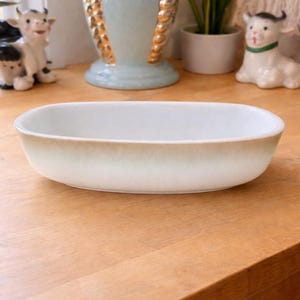Mid-Century Federal Milk Glass Mesa Ombré Rectangular Loaf Pan Dish – 1950s Vintage Kitchen