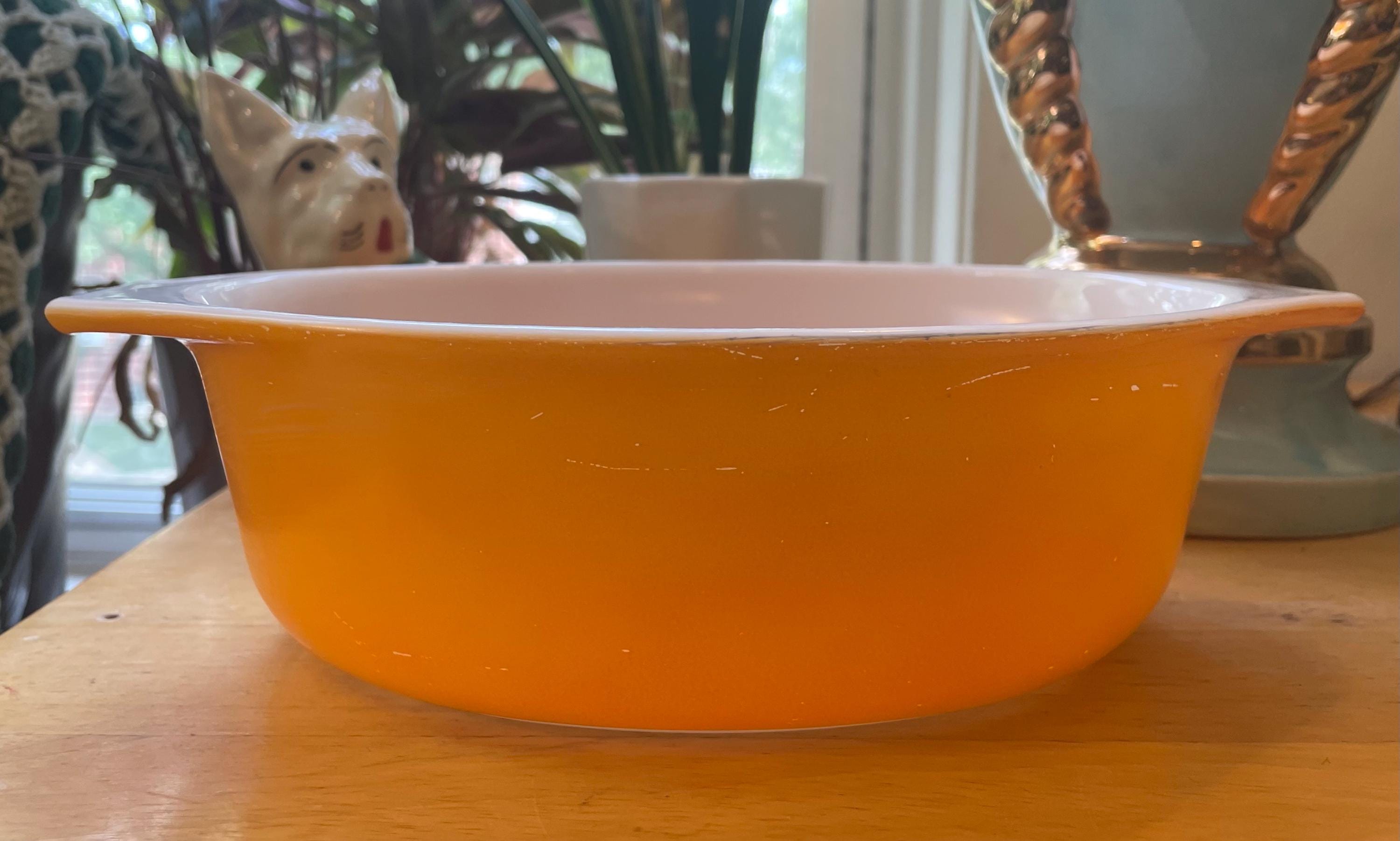 Vintage Pyrex Orange 1.5 Qt Casserole Dish – 043 Mid-Century Ovenware, MCM Solid Color Kitchen Glass