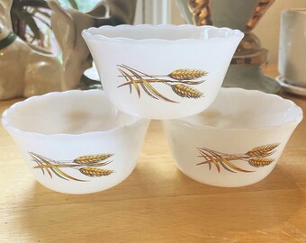 Vintage Fire-King Wheat Custard Bowls – Set of 3 Milk Glass Dessert Dishes – Anchor Hocking Ovenware – 6 oz – Mid Century Kitchen Decor