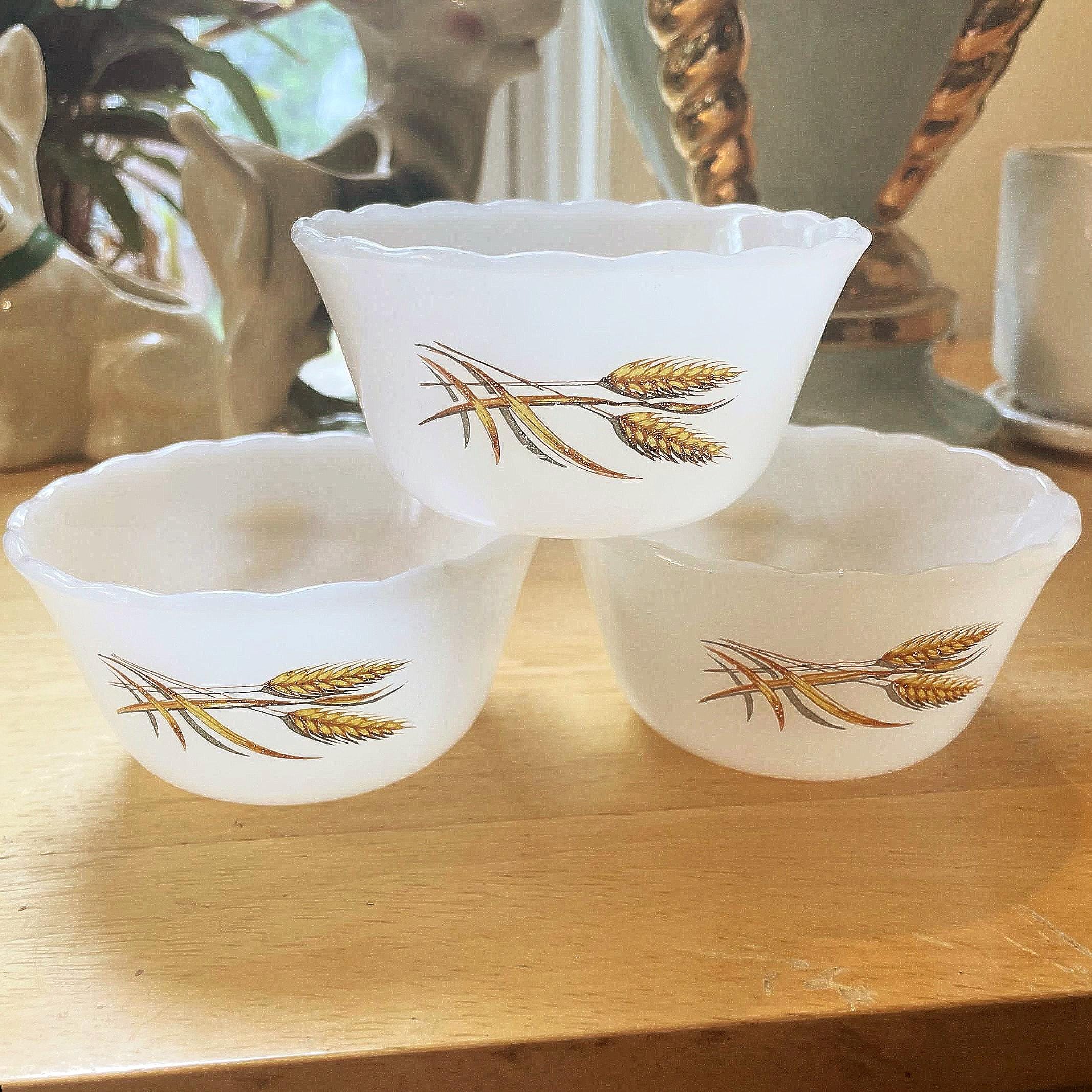 Pyrex Wheat Bowls - Etsy display picture 1