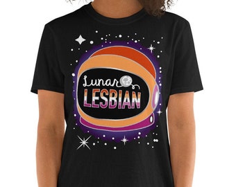 Lunar Lesbian Pride Shirt - Camiseta Unisex de manga corta - Orgullo LGBTQ - Space Gay - Camisa Nerdy Pride