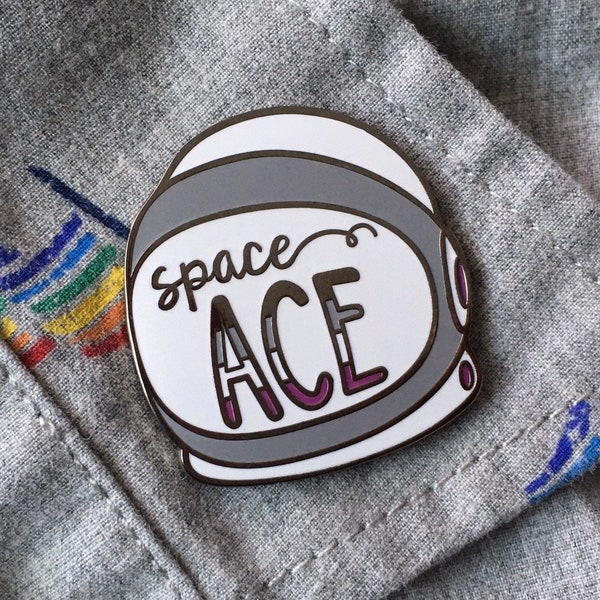 Pin de as espacial, pin de esmalte, orgullo asexual, pin de astronauta, LGBTQA+, casco espacial, estilo vintage, carrera espacial, nerd científico, regalo de orgullo