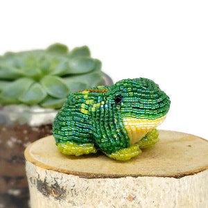 Frog Figurine Miniature Beaded Woodland Toad Animal Totem Hostess Gift Stocking Stuffer READY TO SHIP image 2