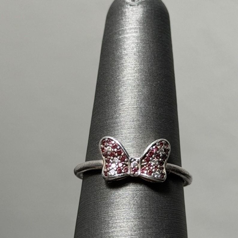 Pandora Disney Minnie Mouse Sparkling Bow Ring Size 7.5 image 2
