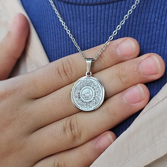メンズ/レディース イスラム教徒オーバルペンダントネックレス Ayatul Kursi ステンレススチール イスラム教アラビアネッ 並行輸入品 メンズ&frasl;レディース イスラム教徒オーバルペンダントネックレス Ayatul
