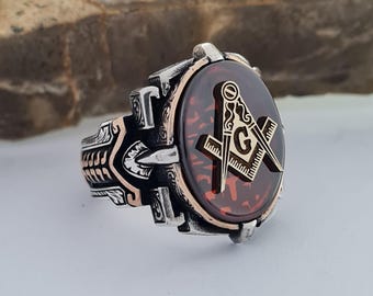 Sterling Silver Masonic Ring: Garnet Zircon Compass & Square - Vintage Style