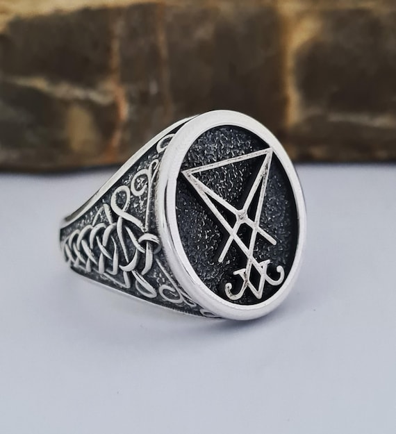 Anillo Lucifer de plata esterlina hecho a mano: joyería gótica y