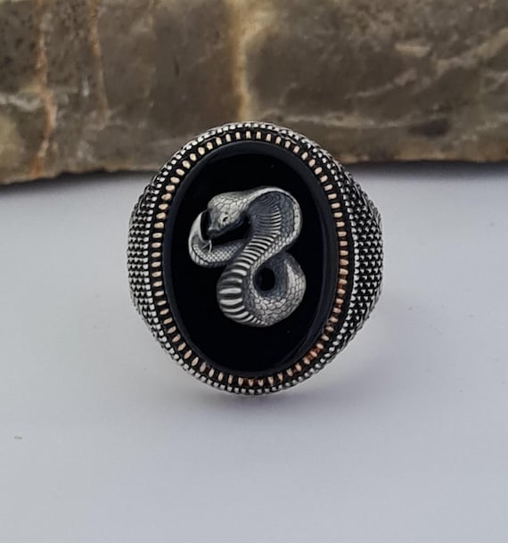 ハンドメイドのスターリングシルバー製スネークリング：ブラック