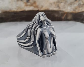 Anillo de Diosa de Plata de Ley Hecho a Mano: Joyería Mítica Femenina Unisex