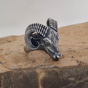 Handmade Sterling Silver Ram Head Ring: Unisex Boho Vintage Style