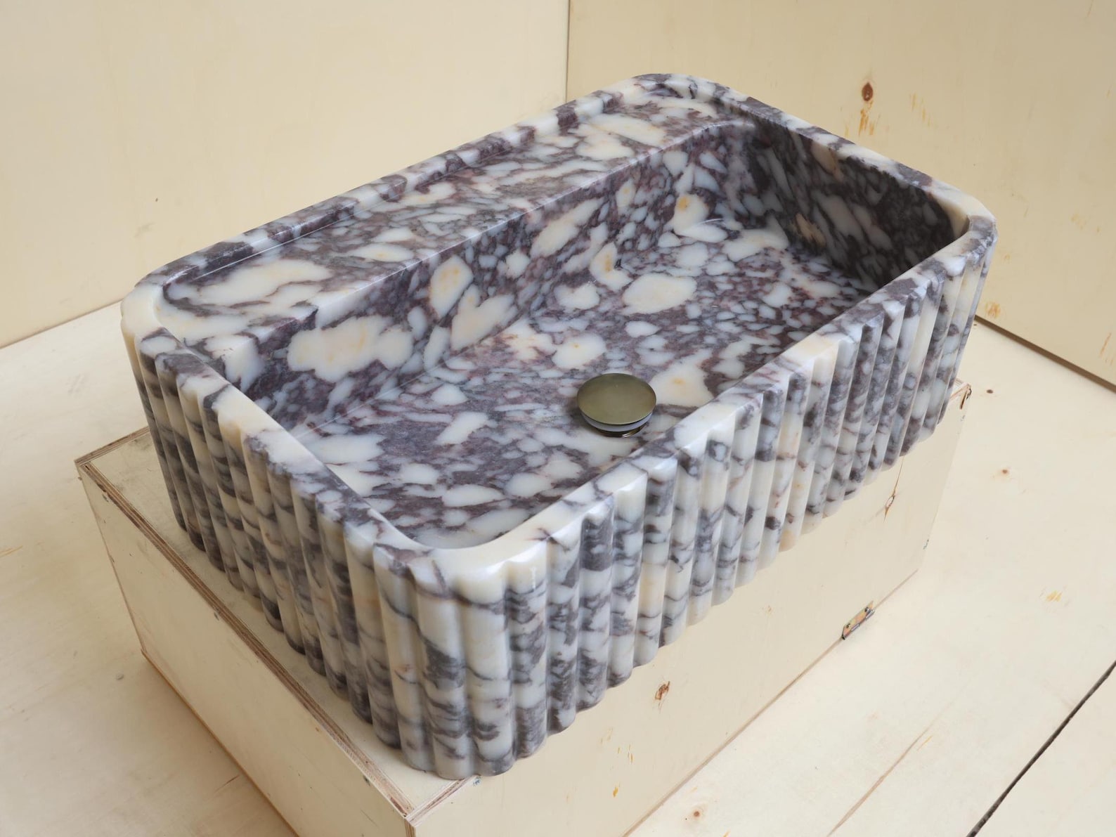 Calacatta Viola Marble Sink