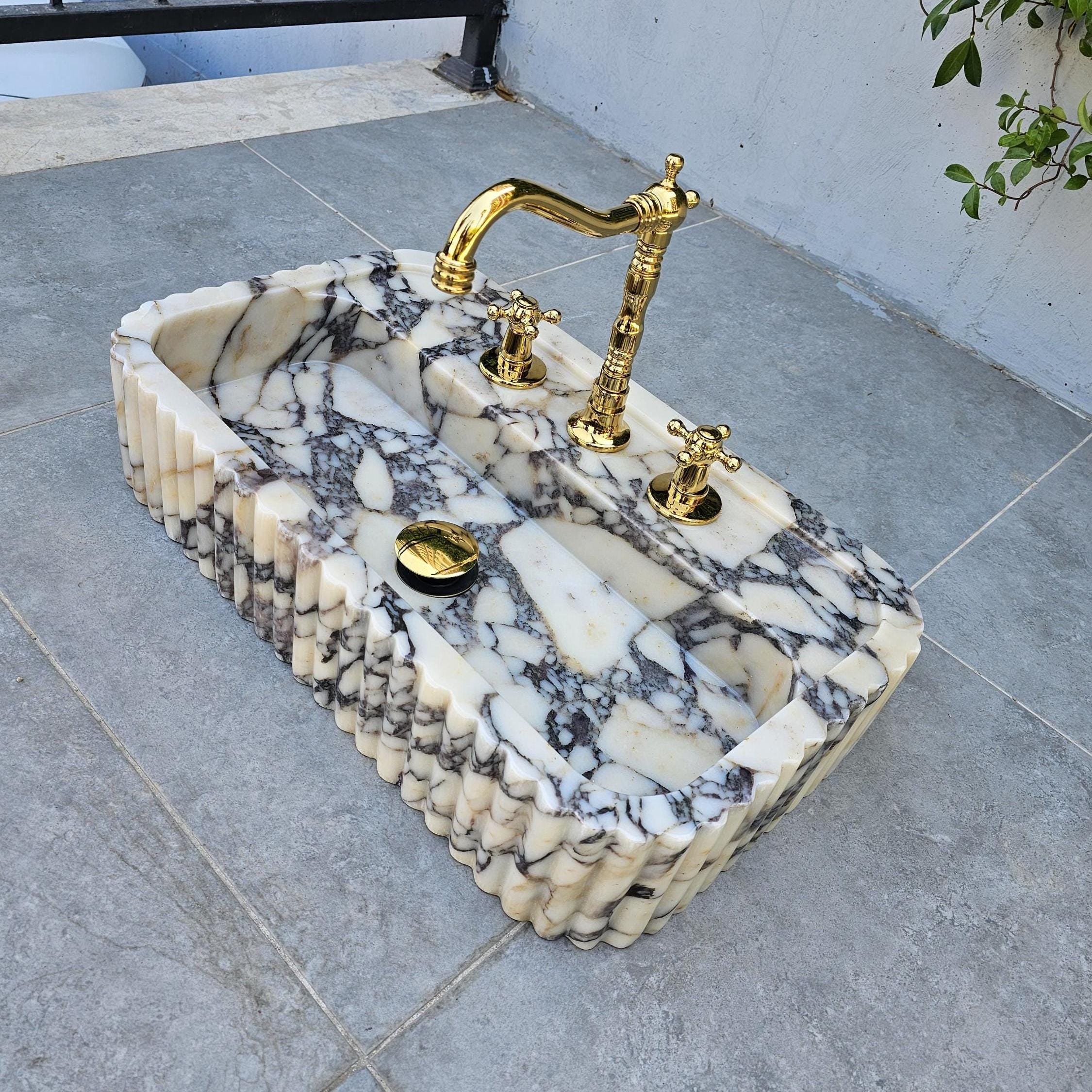 Calacatta Viola Marble Sink With Ribbed on Three Side, Bespoke Marble Sink, Marble Sink, Hand Carved Marble Sink, On Vanity or Wall Mount