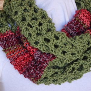 Knit Cowl Pattern, Lace and Garter Mobius Cowl Pattern, Knit Pattern for Shoulder Wrap, Easy to Knit Patterns for Cowls, Quick to Knit Gift
