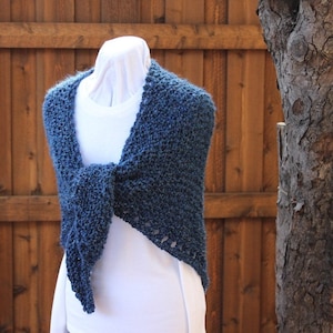 Knit Shawl Pattern, Prayer Shawl Pattern using Homespun Yarn, Knitted Shawl Pattern plus a Free Knitting Pattern, Easy to Knit Shawl Pattern