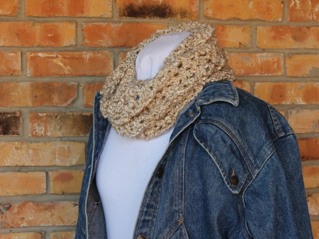 Easy Crochet Patterns Using Homespun Yarn, Crocheted Boot Cuff Pattern