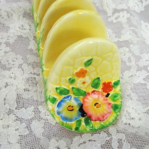 CHARMIGT Art Deco-bord från 1930-talet, rostställ, blommigt porslin, stugporslin, trädgårdsgångsmönster, färgglatt handmålat, samlarobjekt Crown Devon China