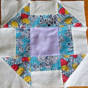 CHARMING Vintage Quilt Block,Perfect For Cushions,Lovely 1930s Fabrics,Great To Frame,Cottage Decor,Farmhouse Decor,Collectible Textiles