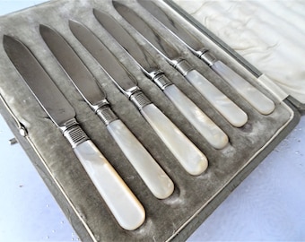 BEAUTIFUL Antique Mother of Pearl Knives,Cased Set of 6 Sterling Silver and Lustrous Pearl Handles, English Silver Flatware, Fine Dining